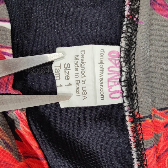 Donajo Floral Plant Themed Athletic Skort Size 1 Small - Picture 6 of 8